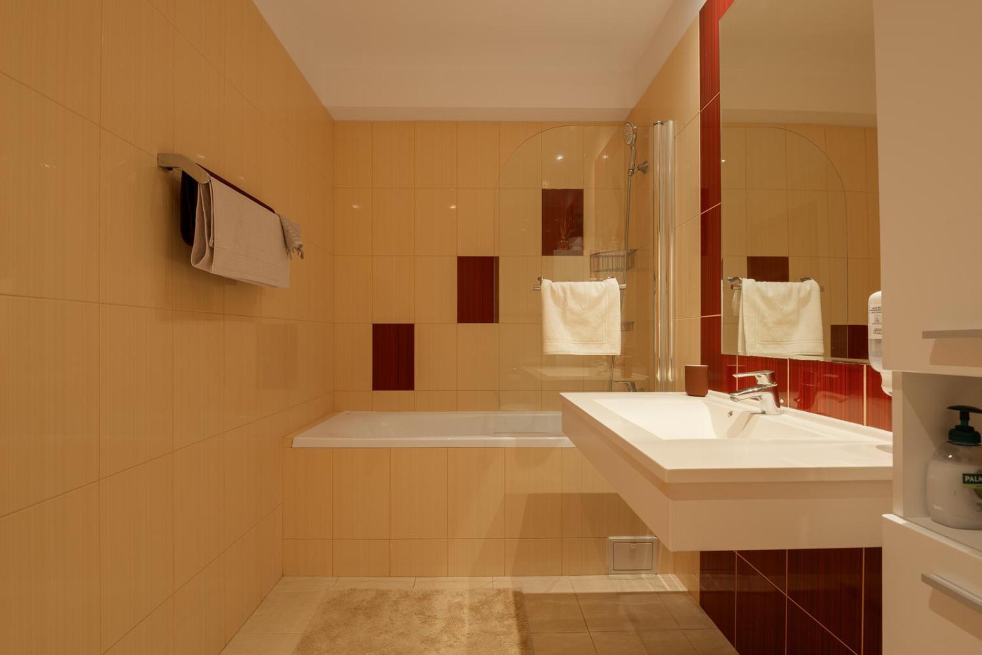 אוטופן Airport Rin Nord Residence Apartment - Self Check-In מראה חיצוני תמונה